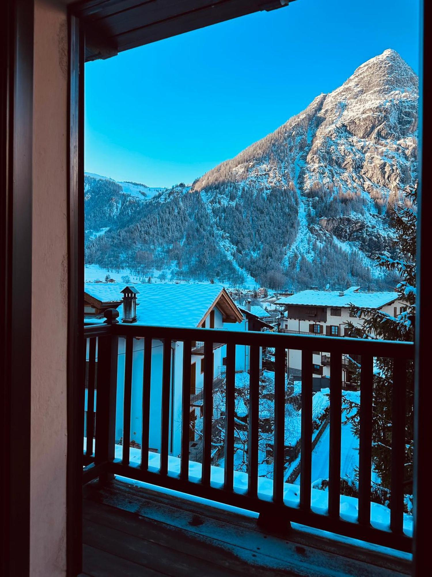 Centrale Courmayeur Kültér fotó