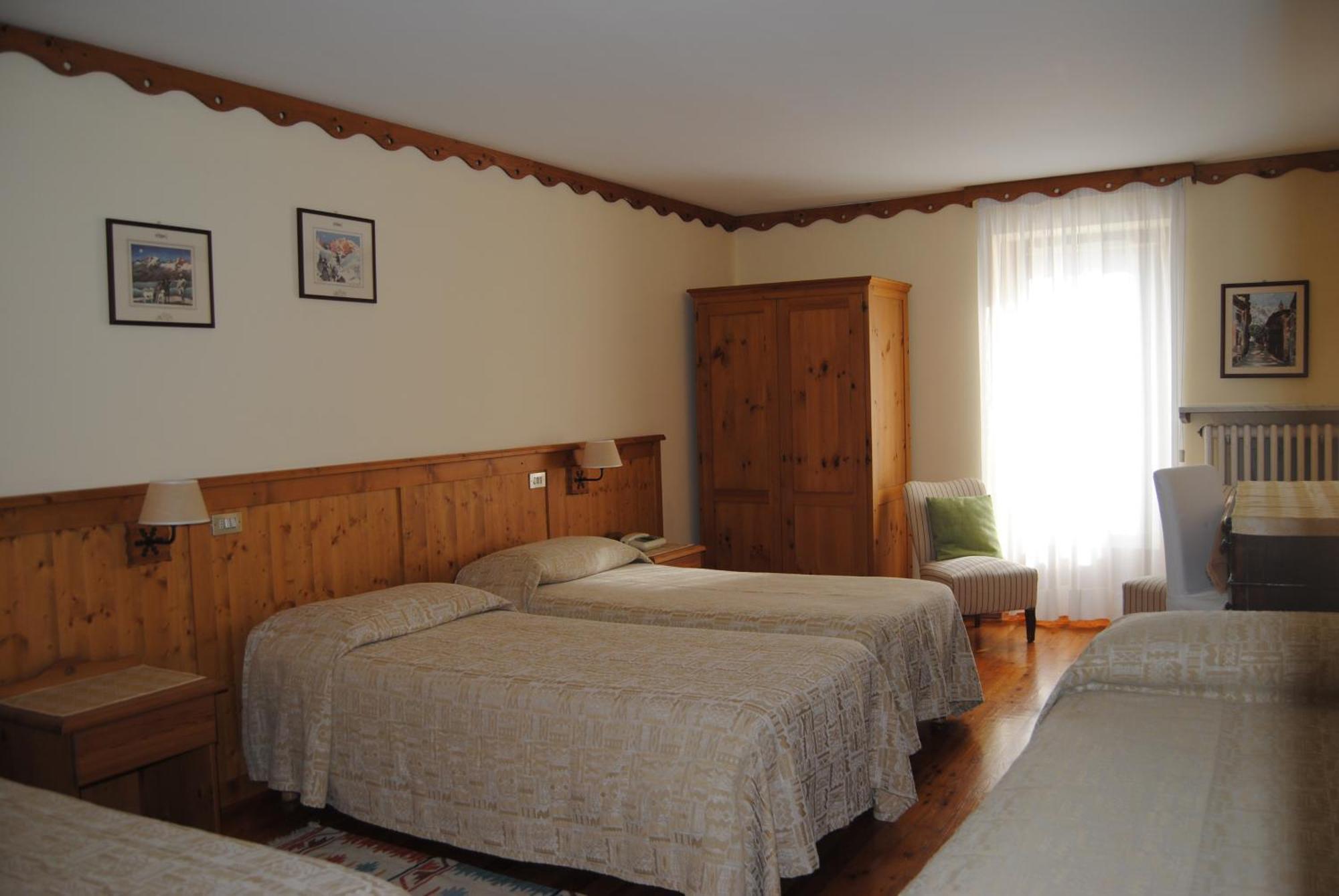 Centrale Courmayeur Kültér fotó
